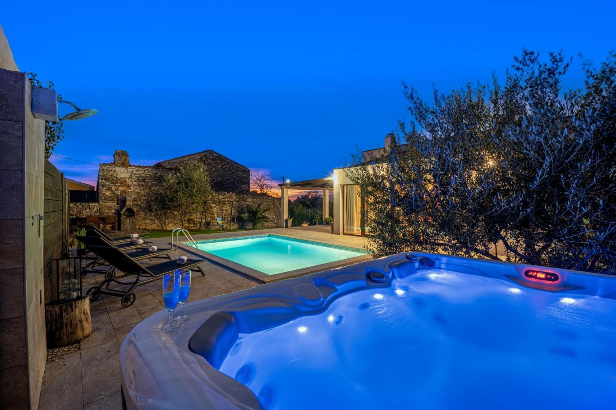 Villa Bobo Family House With Pool Vodnjan Exterior foto